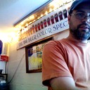 1kcusson pouring drink 5093