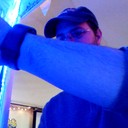 1kcusson pouring drink 8219
