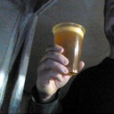 1kcusson pouring drink 15486