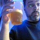 1kcusson pouring drink 15489