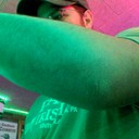 1kcusson pouring drink 16095