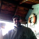 1kcusson pouring drink 16328