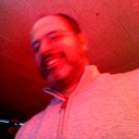 1kcusson pouring drink 20635