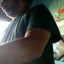 1kcusson pouring drink 23795