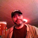 1kcusson pouring drink 24305