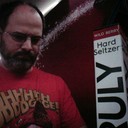 1kcusson pouring drink 24997