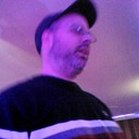 1kcusson pouring drink 25172
