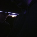 1kcusson pouring drink 26381