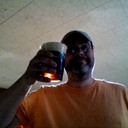 1kcusson pouring drink 26834