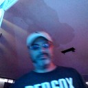1kcusson pouring drink 27472