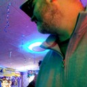 1kcusson pouring drink 42139