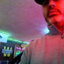 1kcusson pouring drink 42767