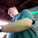 1kcusson pouring drink 43896