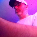 1kcusson pouring drink 44579