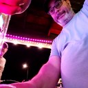 1kcusson pouring drink 44697